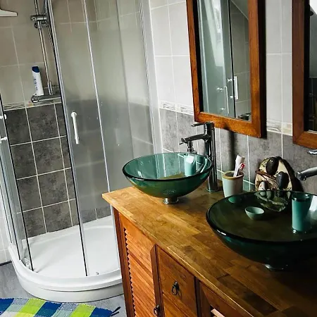 Circuit Des 24h Du Mans - 8 Personnes Guest house *