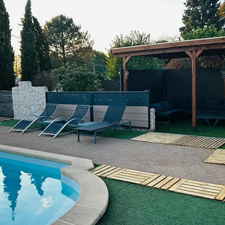 Guest house Circuit Des 24h Du Mans - 8 Personnes Brette-les-Pins